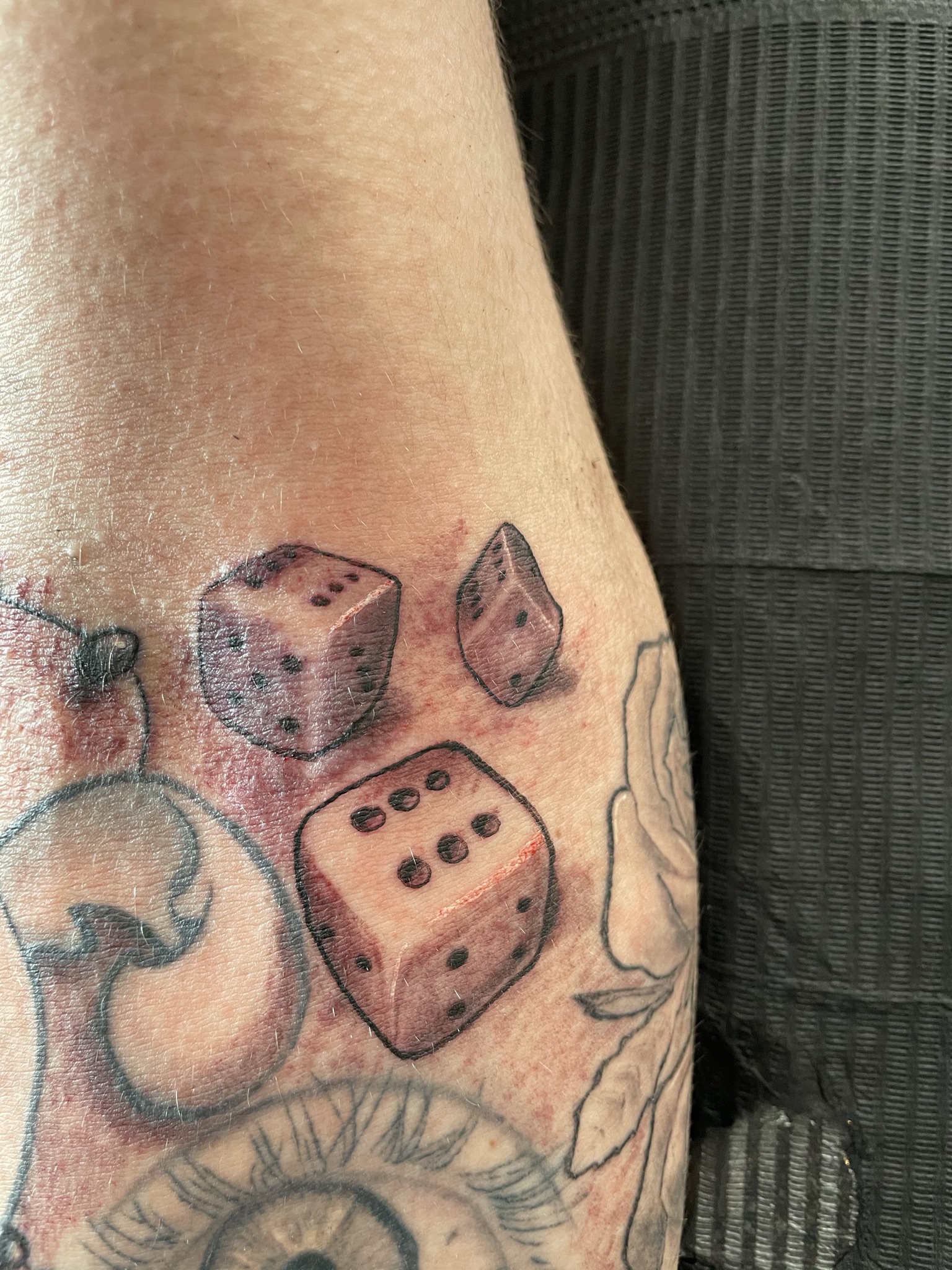 4D5F4591-352A-4AD4-ACE1-0AA6929E7957