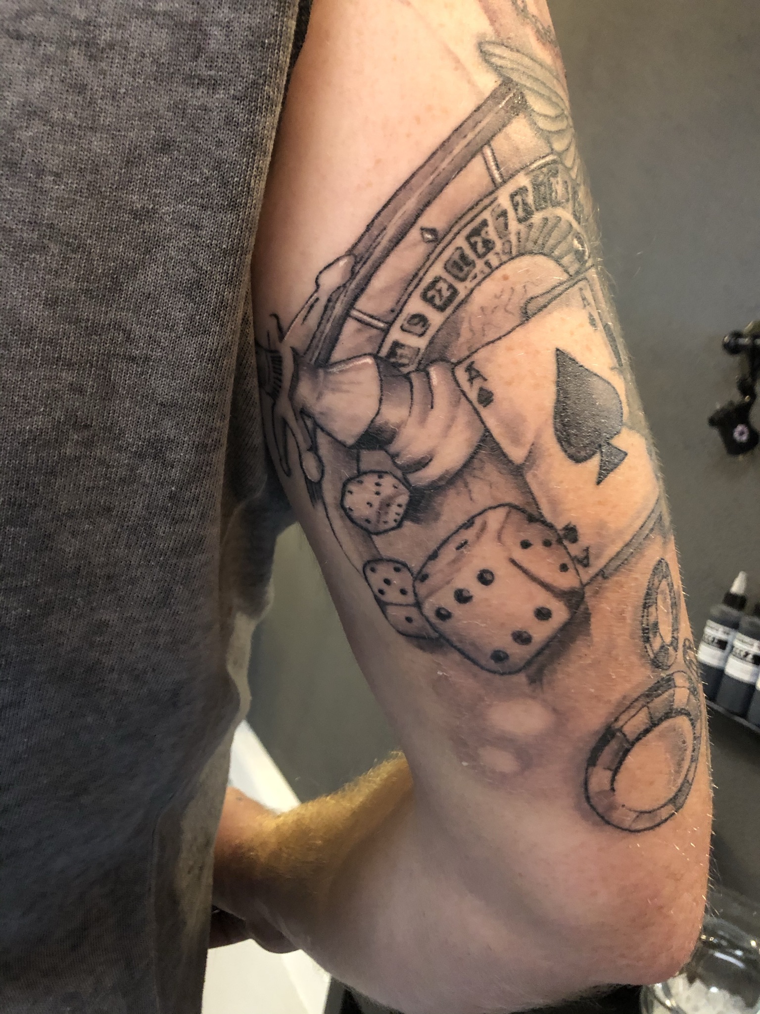 C4B6AC91-5BD5-43E8-9E6E-FD0C6DFA9892